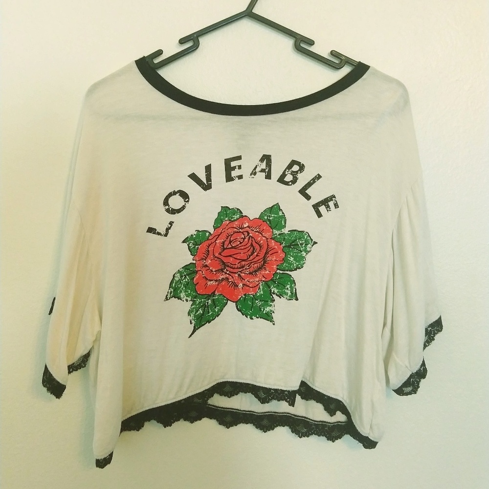 📣FLASH SALE 50% off📣 Forever 21 Crop Top